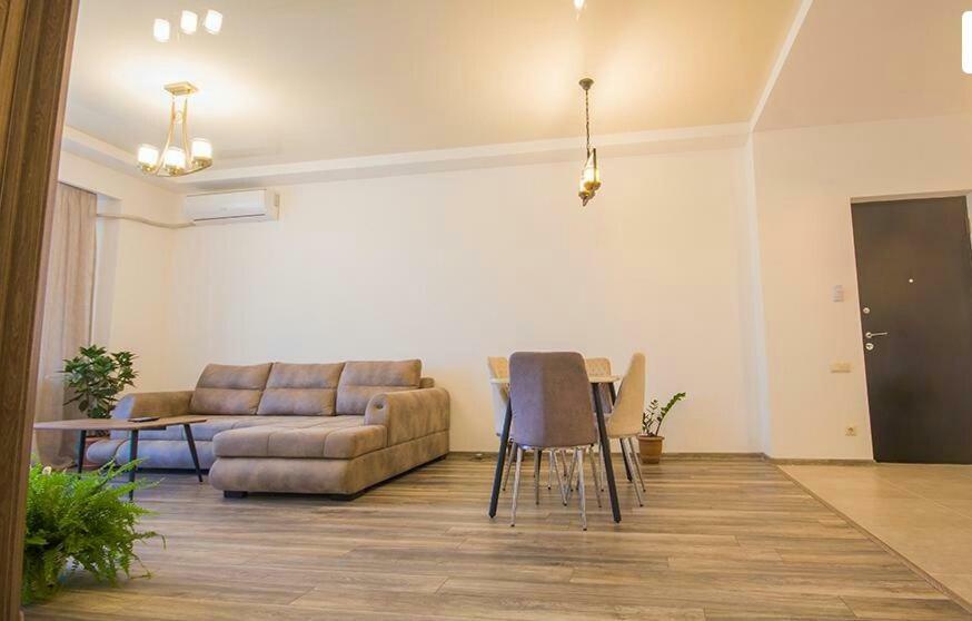 Tikas Home Апартаменты Tiflis Exterior foto